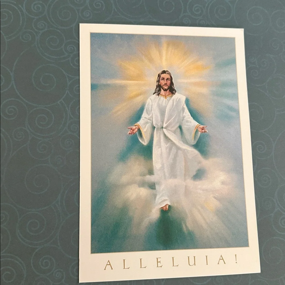 8 Easter Greeting Cards (No Envelopes Included)